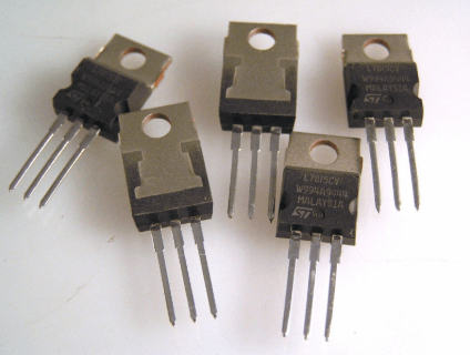  Linear Regulators